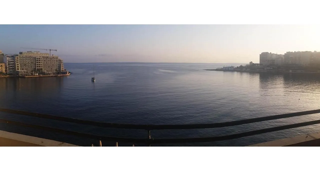 St Julians' Sea Front, Spectacular View, Apartment Saint Julian's Malta